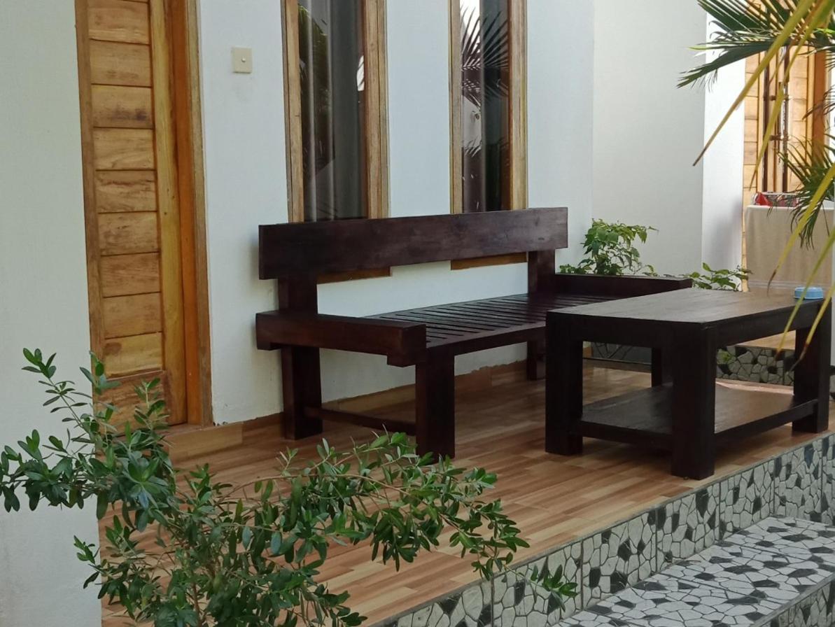Wahyu Masari Homestay Sakti Ngoại thất bức ảnh